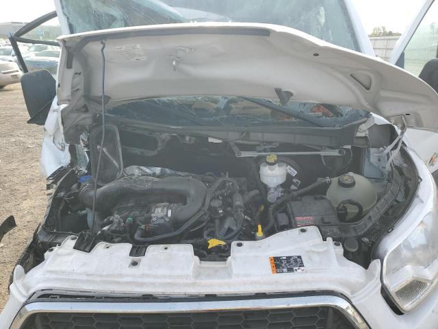 Ford Transit T-250 Image 6