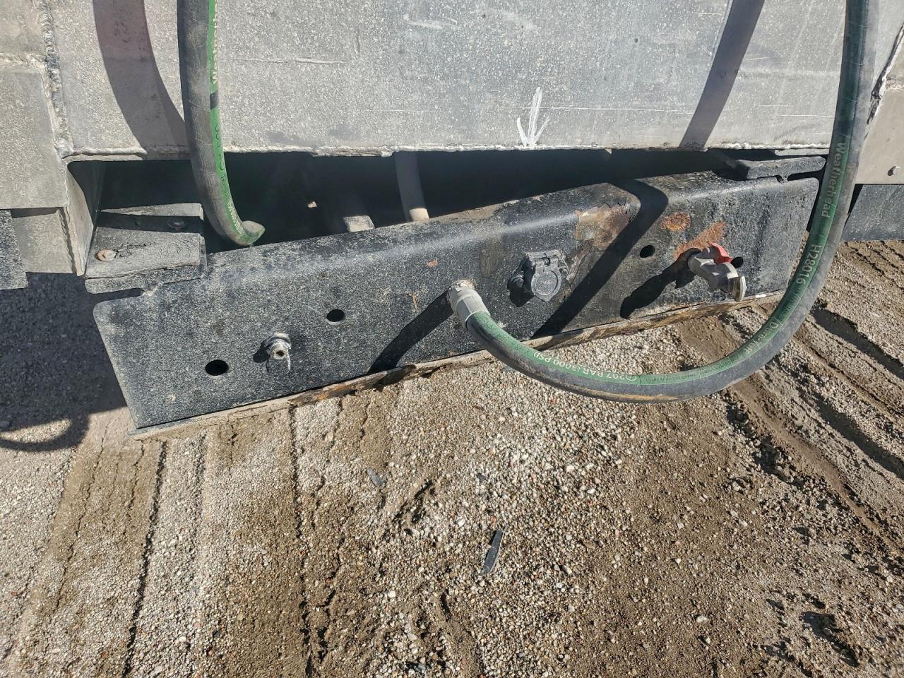 Schien Other Image 6