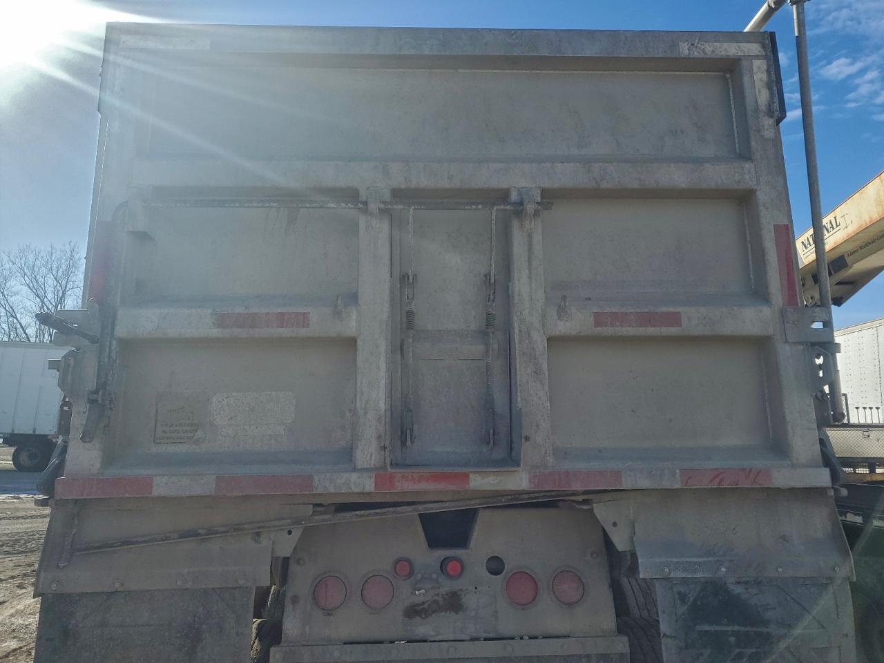 Schien Other Image 10