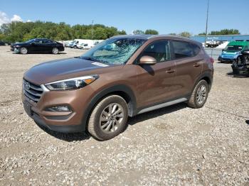  Salvage Hyundai TUCSON