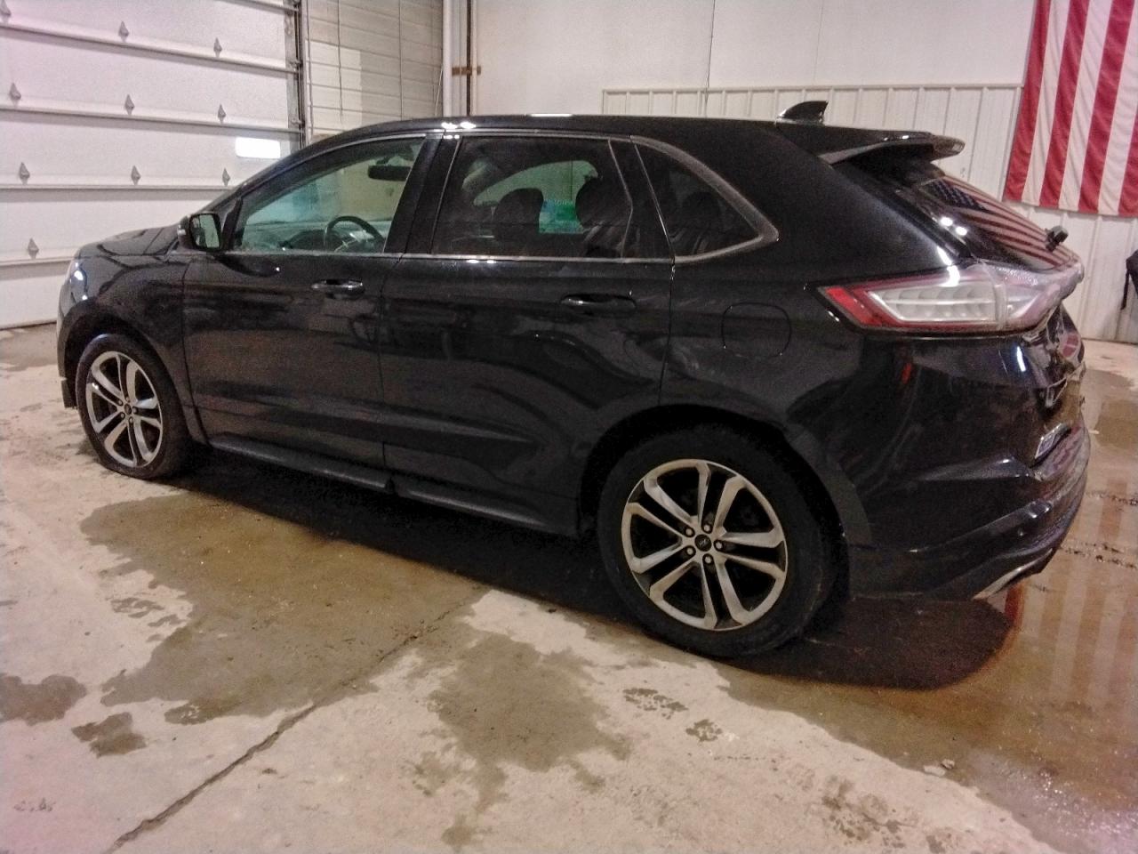 Ford Edge Sport Image 2