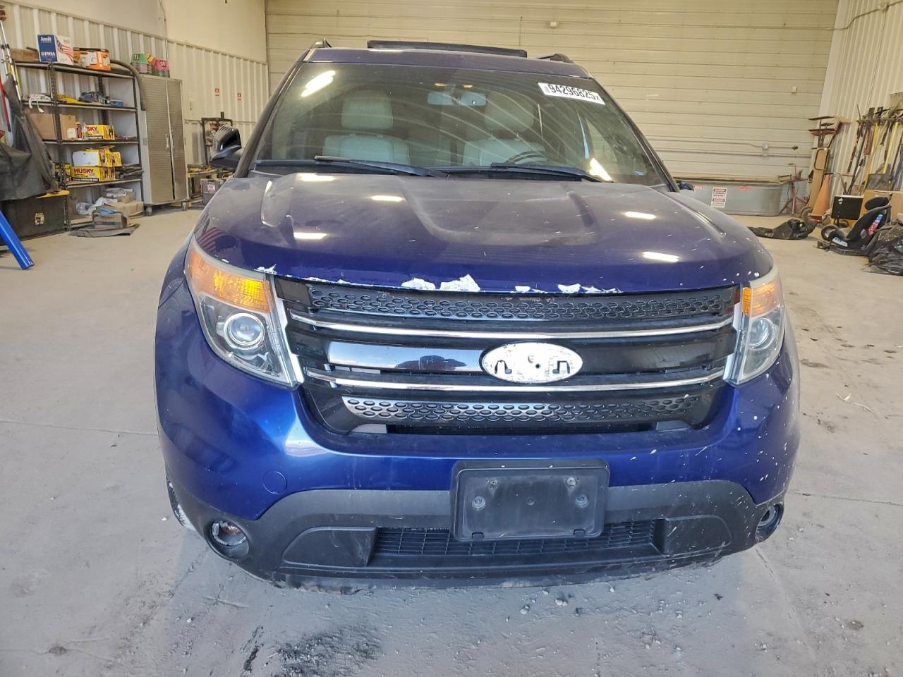 Ford Explorer Xlt Image 3