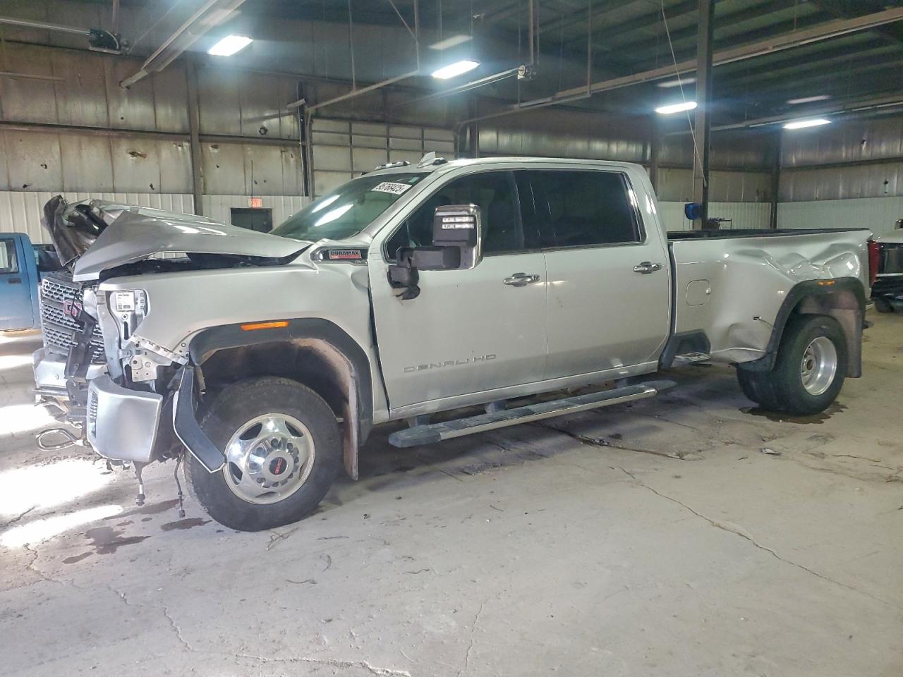 GMC Sierra K3500 Denali Image 1