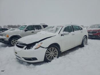 Salvage Chrysler 200