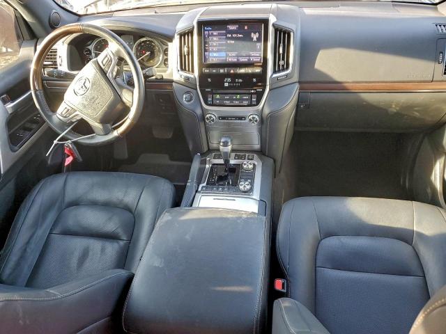 Toyota Land Cruis Vx-r Image 4