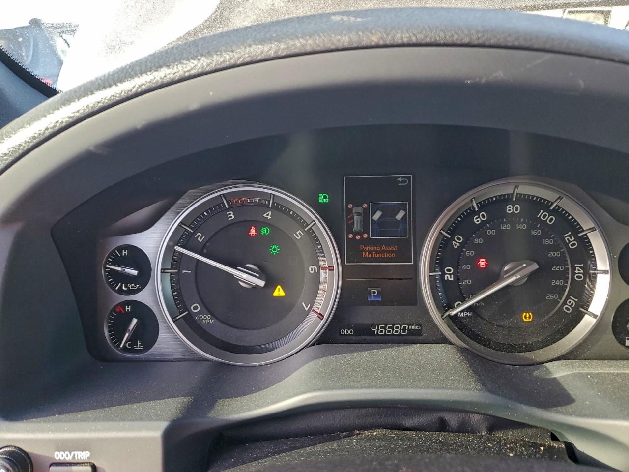 Toyota Land Cruis Vx-r Image 10