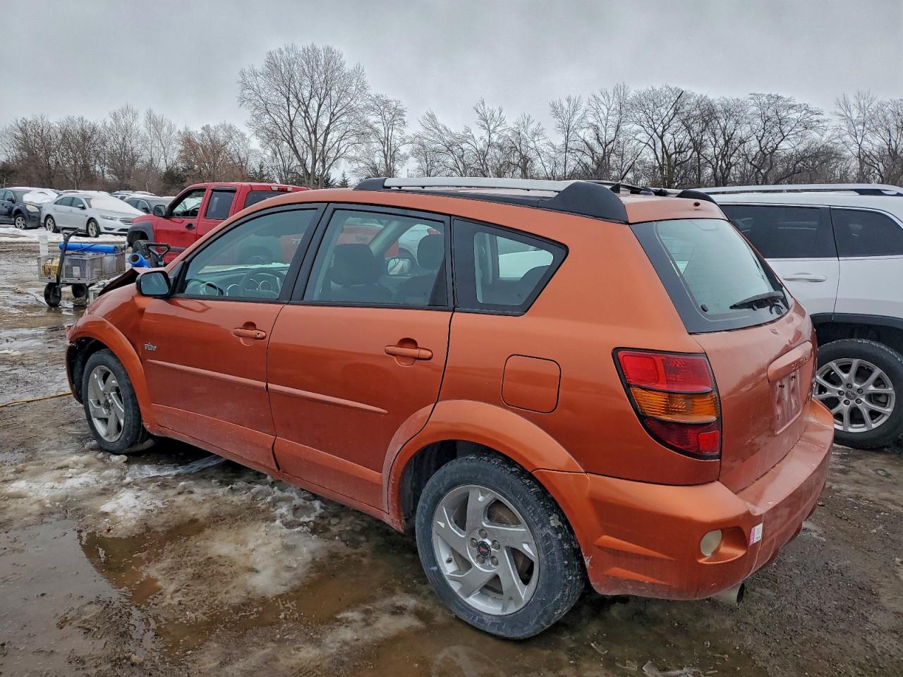 Pontiac Vibe Image 6