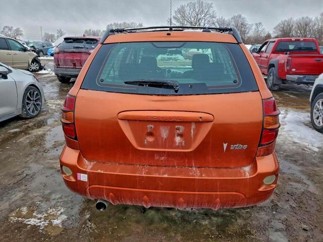 Pontiac Vibe Image 12