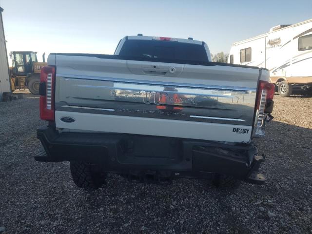 Ford F-350 Super Duty Image 2