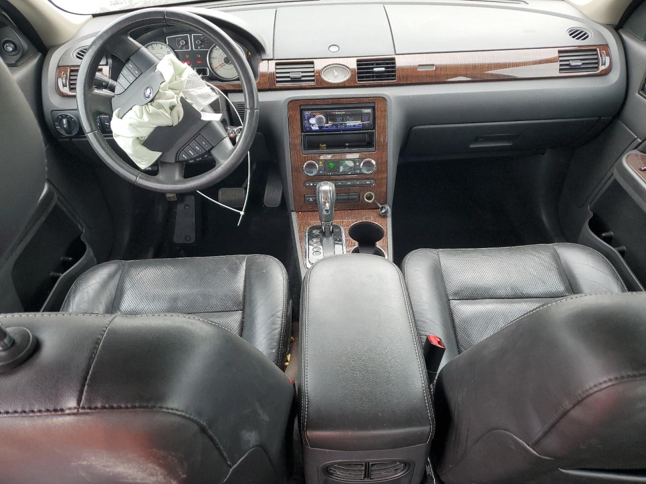 Ford Taurus Limited Image 9