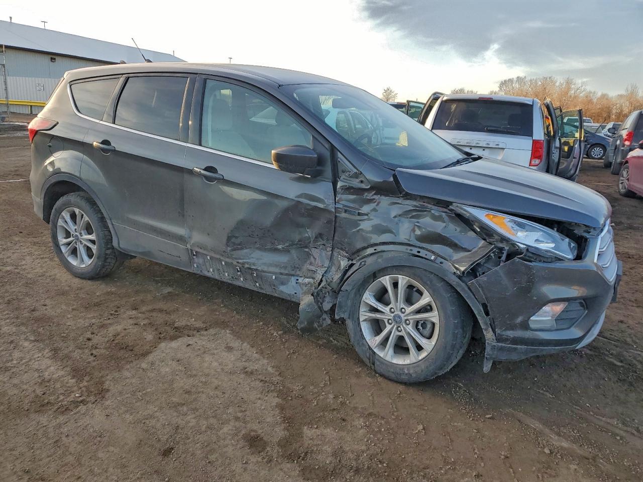 Ford Escape Se Image 2