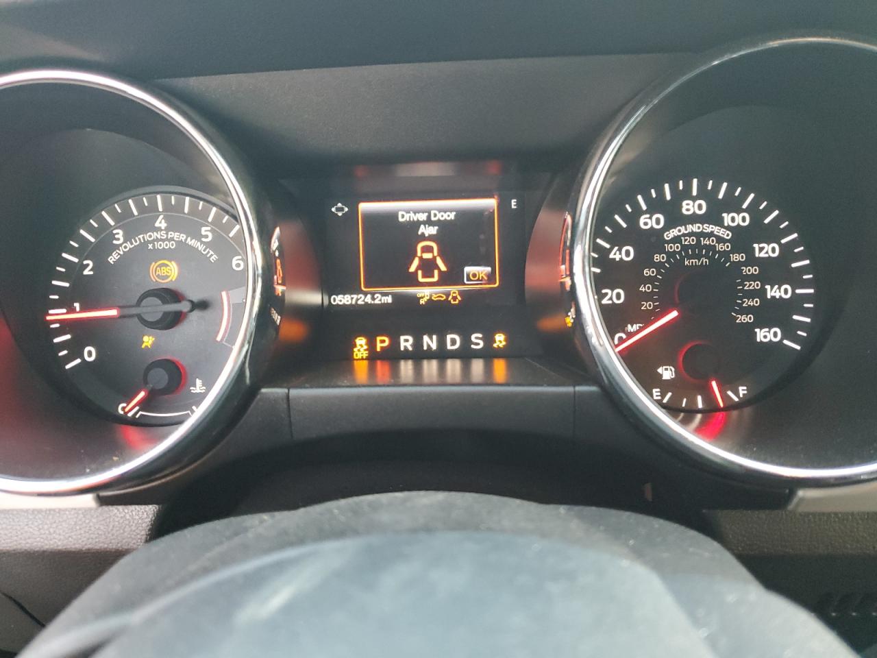 Ford Mustang Image 6