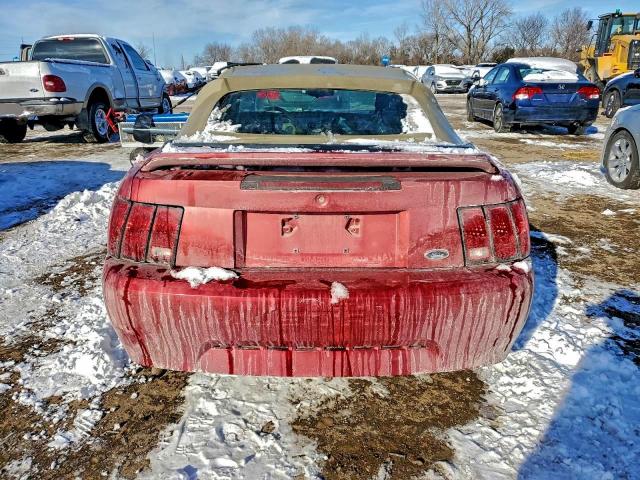 Ford Mustang Image 6