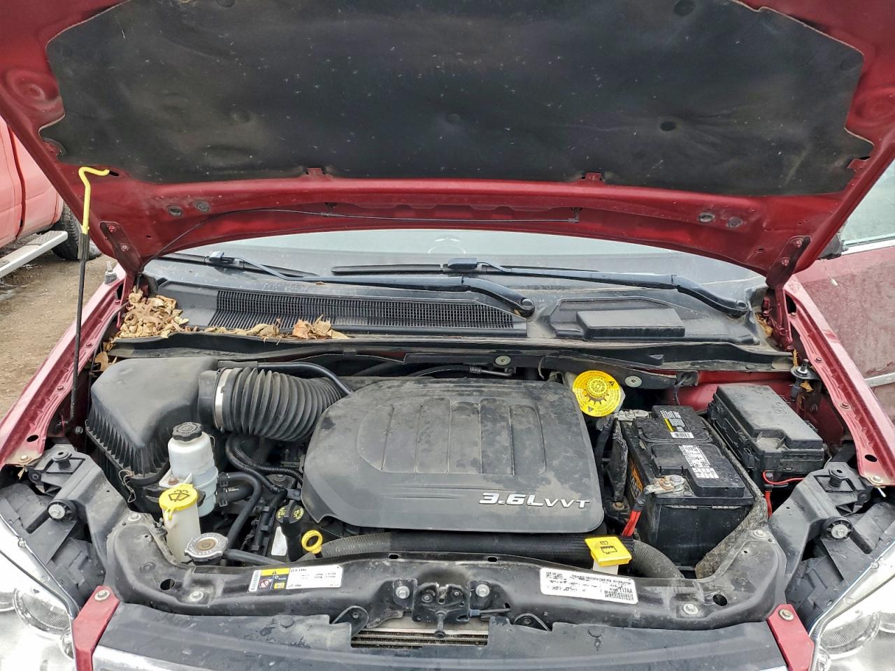 Chrysler Minivan Touring L Image 7