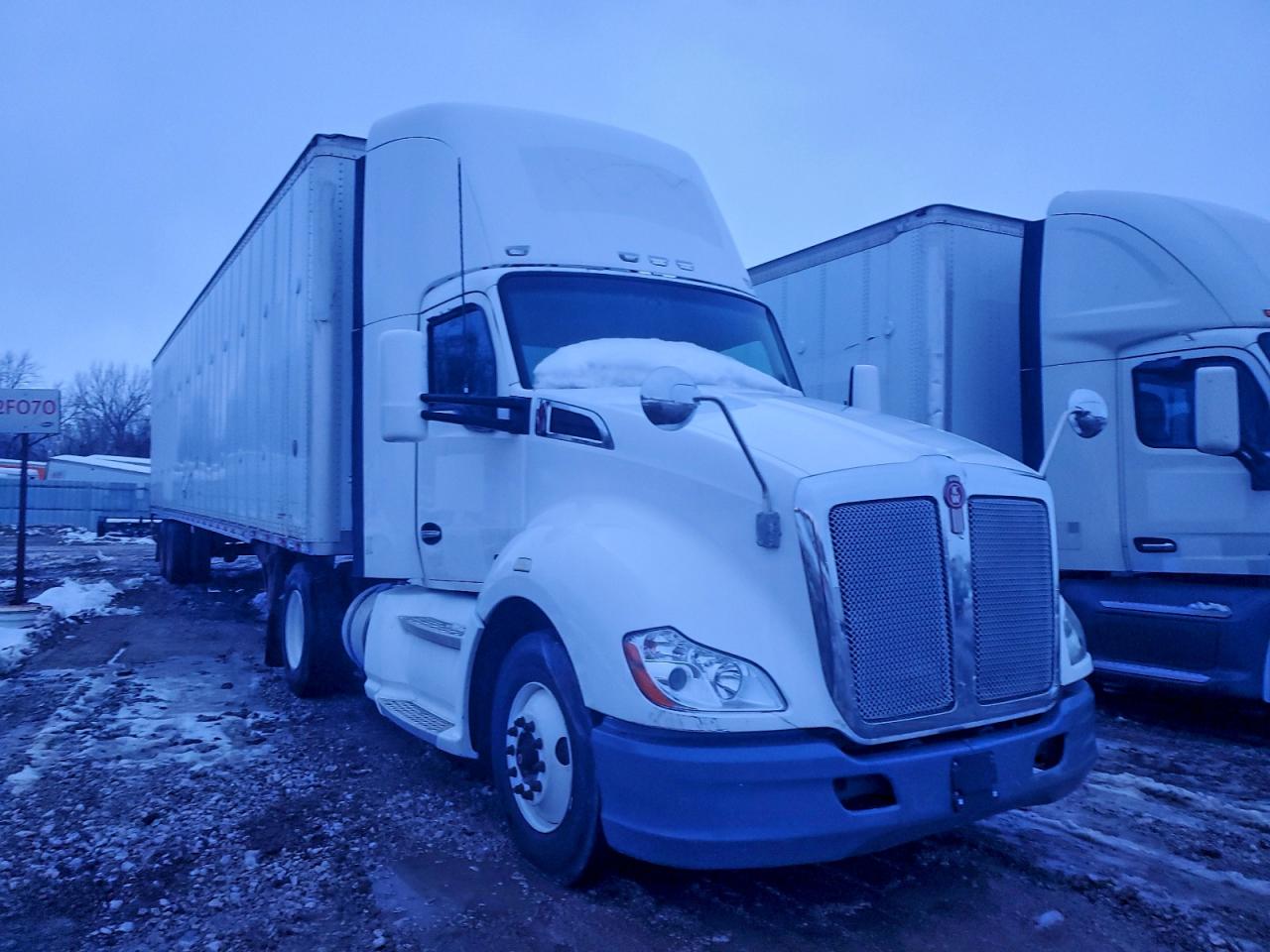 Kenworth T680 T680 Image 1