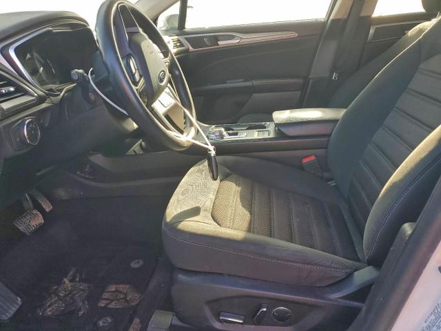 Ford Fusion Se Image 4