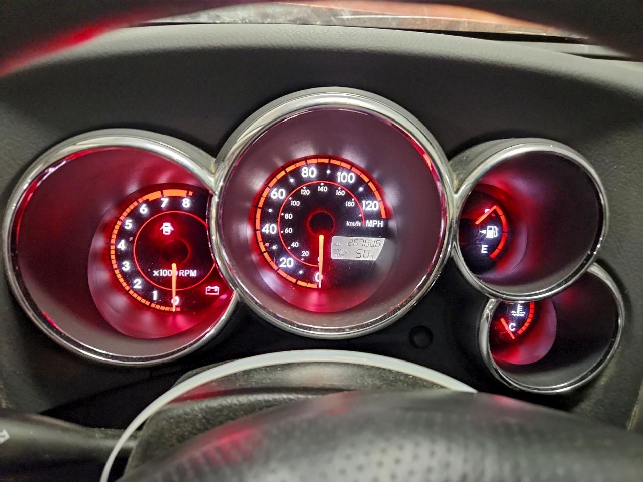 Pontiac Vibe Image 6