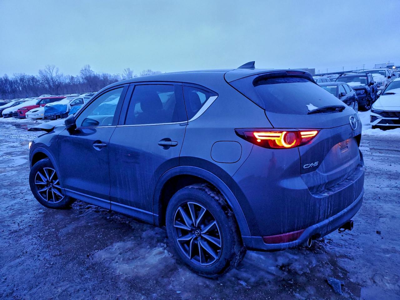 Mazda Cx Grand Touring Image 3