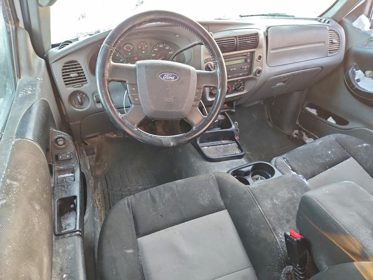 Ford Ranger Super Cab Image 11