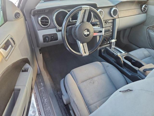 Ford Mustang Image 10