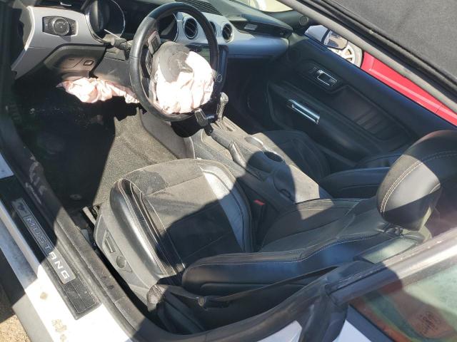 Ford Mustang Image 5