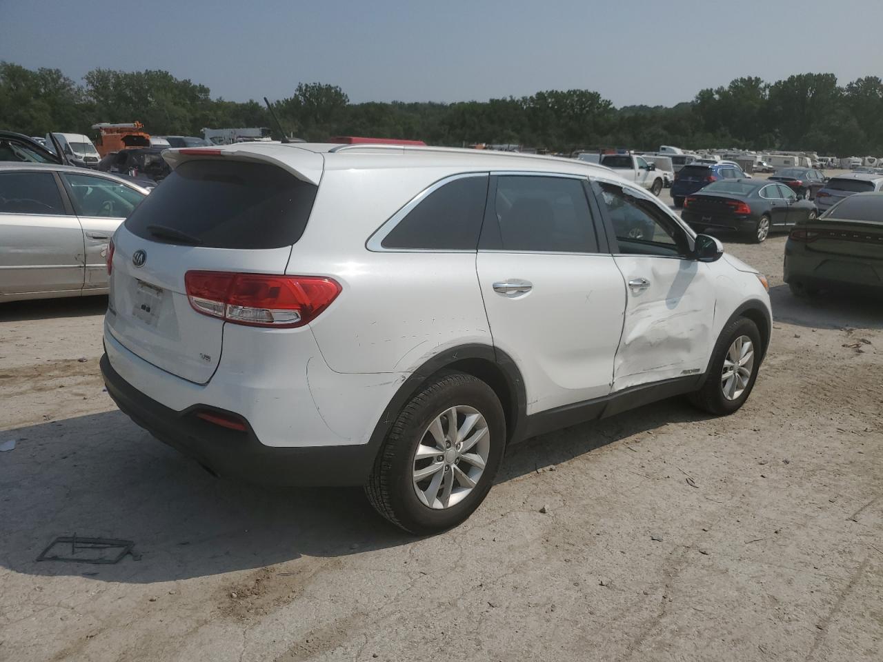 Kia Sorento Lx Image 2