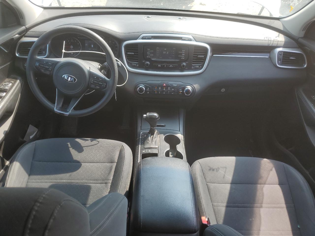 Kia Sorento Lx Image 12