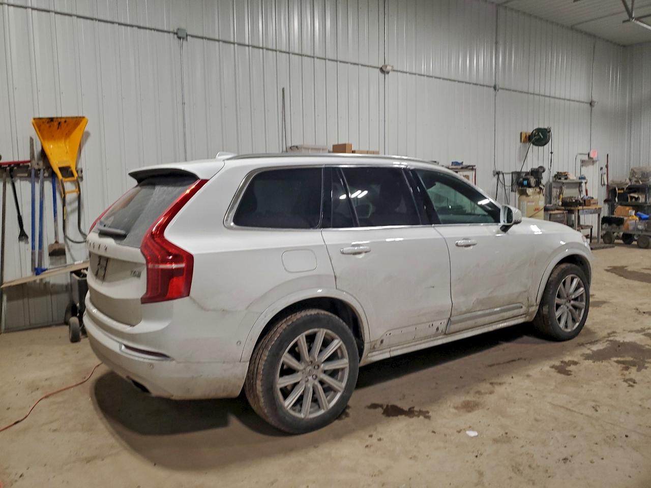Volvo XC90 T6 Inscription Image 3