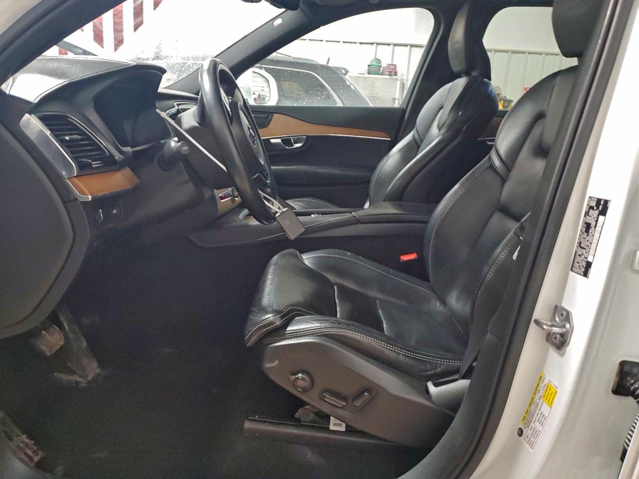 Volvo XC90 T6 Inscription Image 5