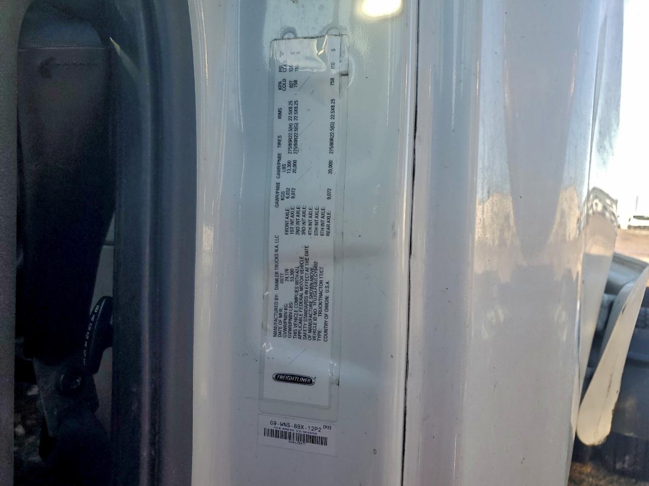 Freightliner Cascadia 1 Image 10