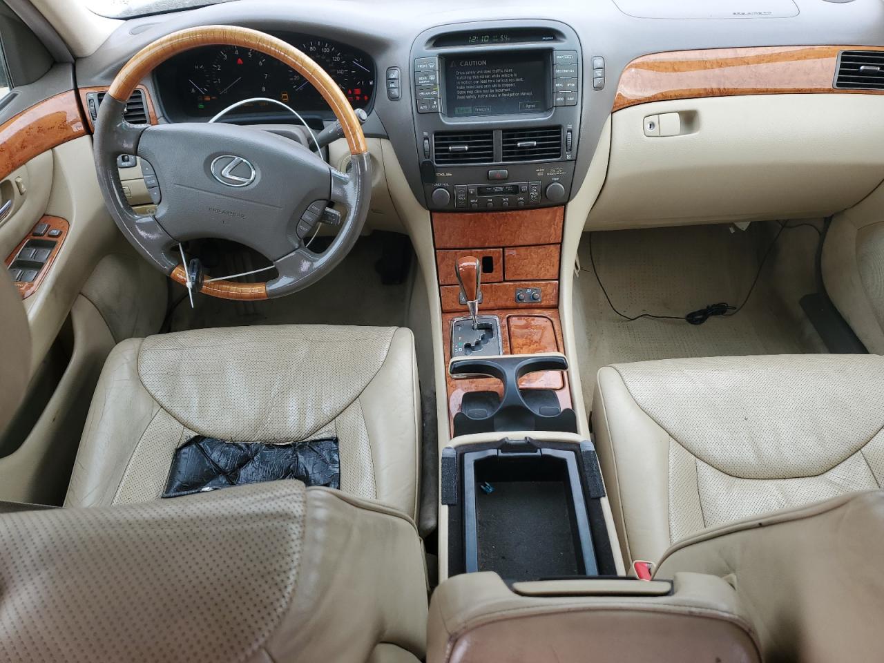 Lexus LS 430 Image 11