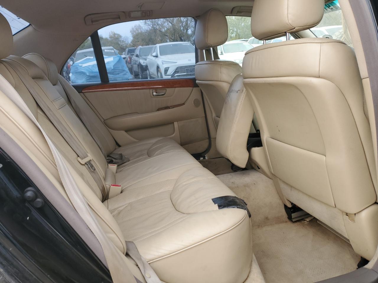 Lexus LS 430 Image 9