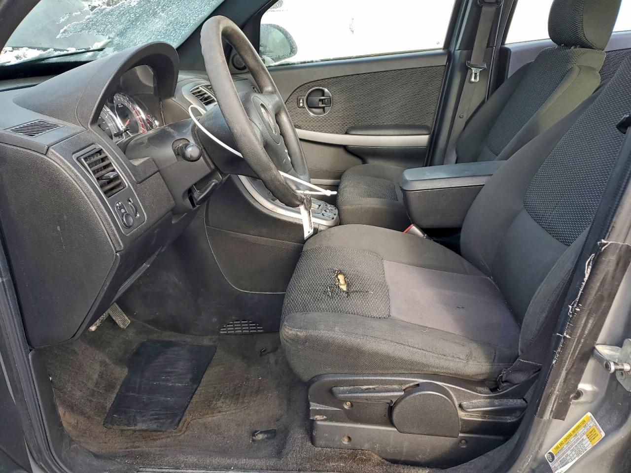 Pontiac Torrent Image 11