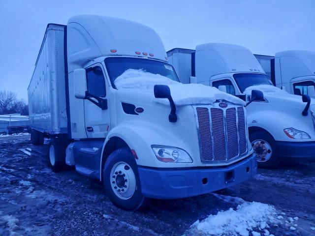  Salvage Peterbilt Tractor 579