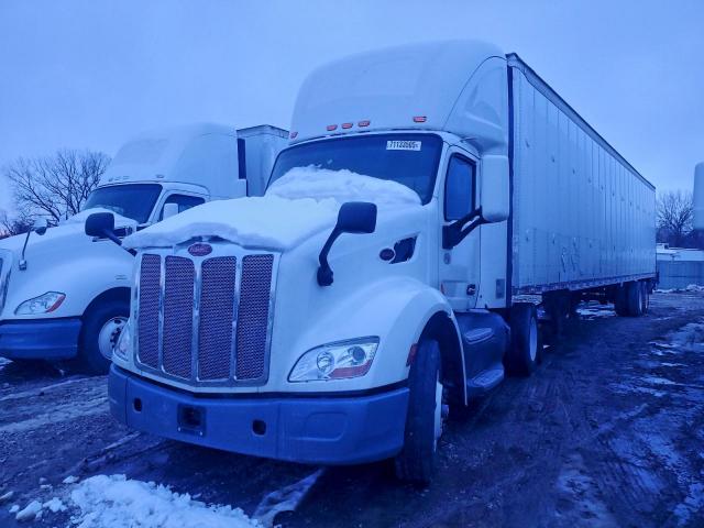 Peterbilt Tractor 579 Image 2