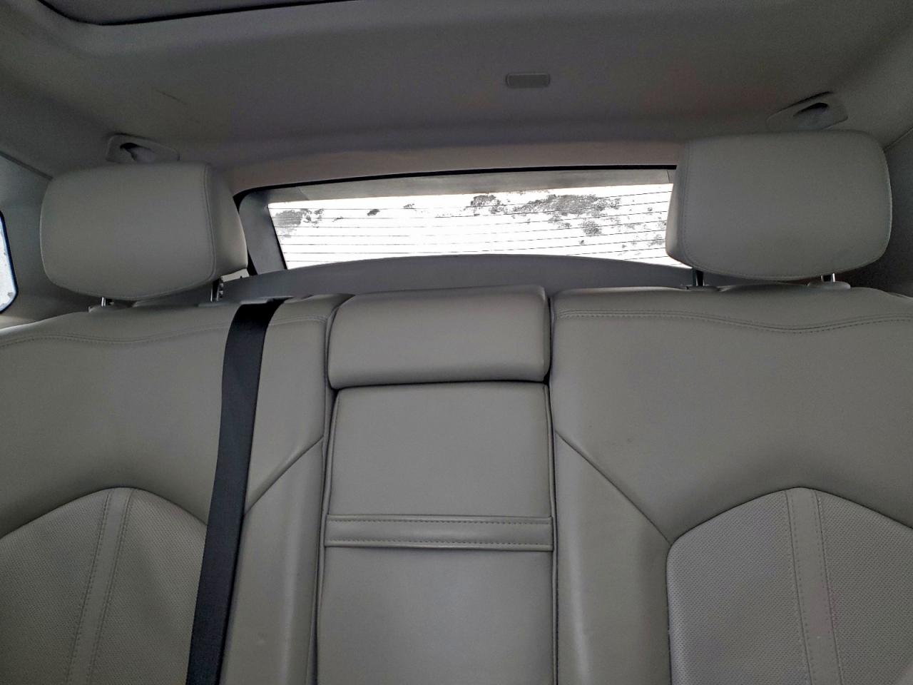 Cadillac SRX Luxury Collection Image 10