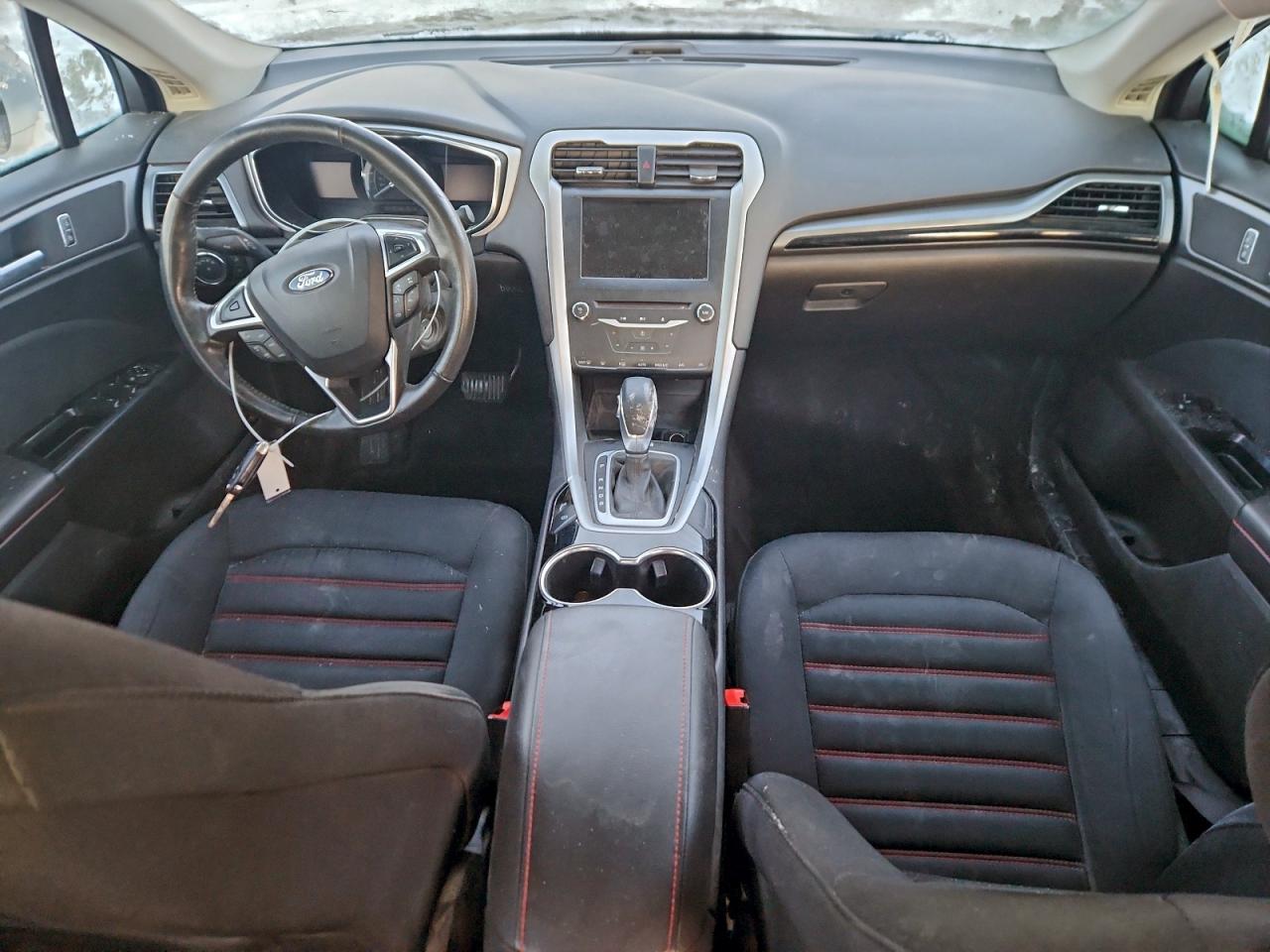 Ford Fusion Se Image 12