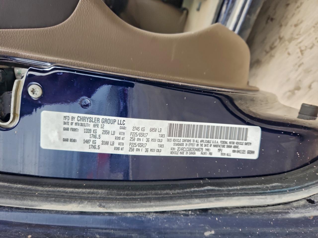 Chrysler Minivan Touring L Image 11