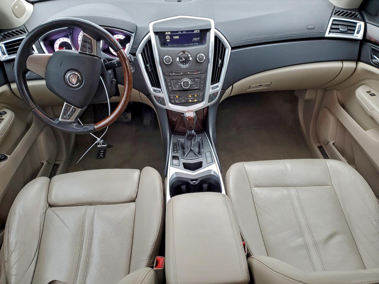 Cadillac SRX Luxury Collection Image 5