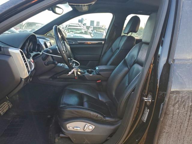 Porsche Cayenne S Image 10