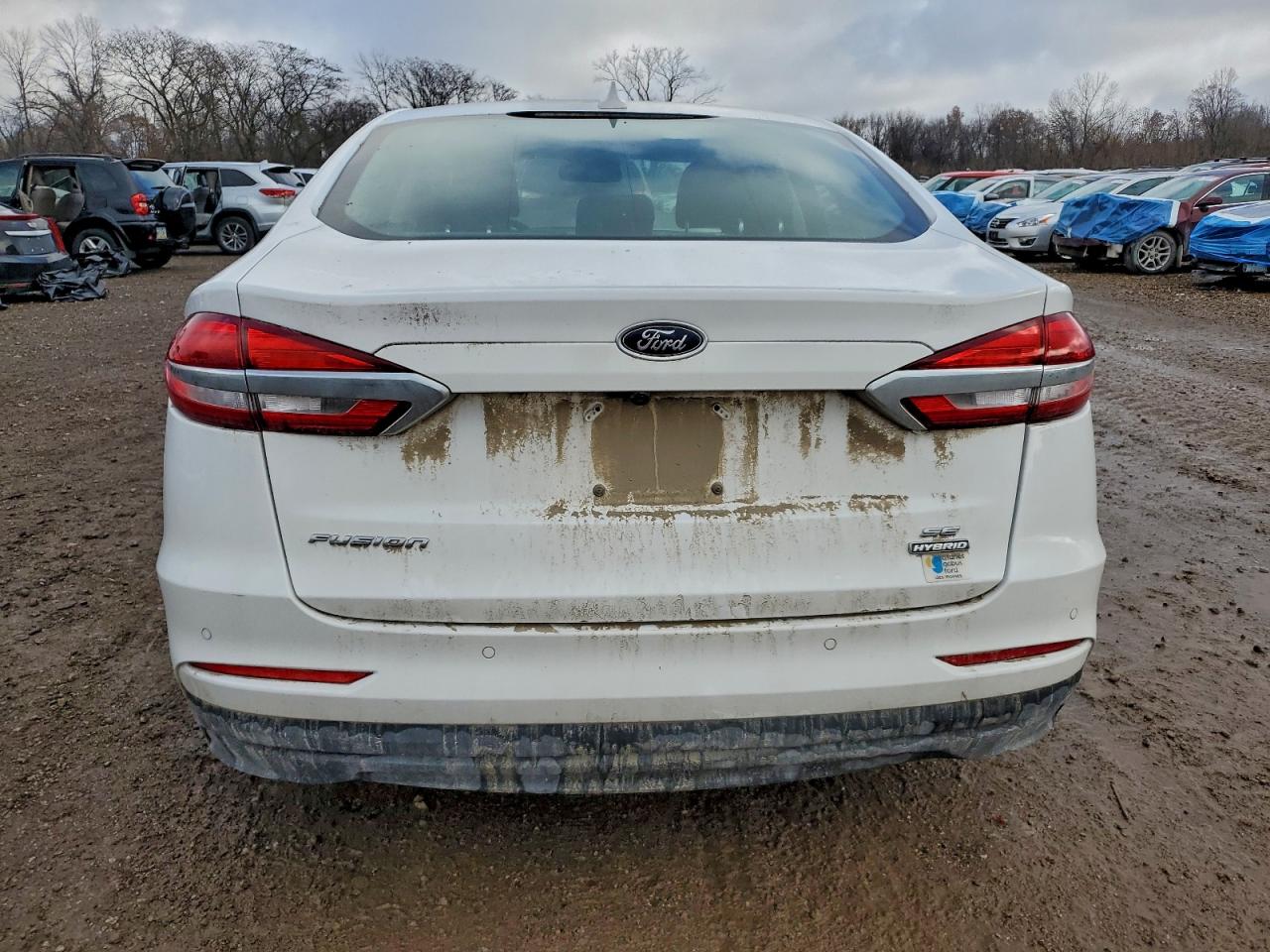 Ford Fusion Se Image 4