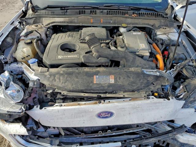 Ford Fusion Se Image 8