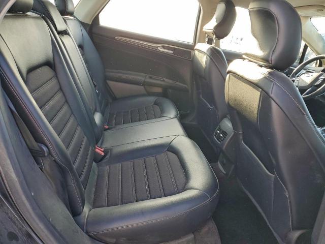 Ford Fusion Se Image 3