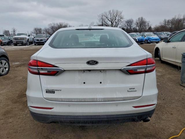 Ford Fusion Se Image 8
