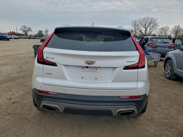 Cadillac XT4 Premium Luxury Image 12