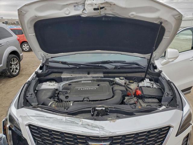 Cadillac XT4 Premium Luxury Image 10