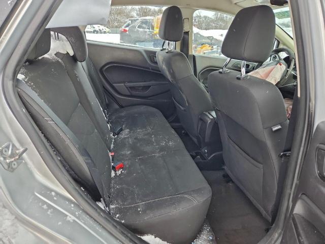 Ford Fiesta Se Image 12