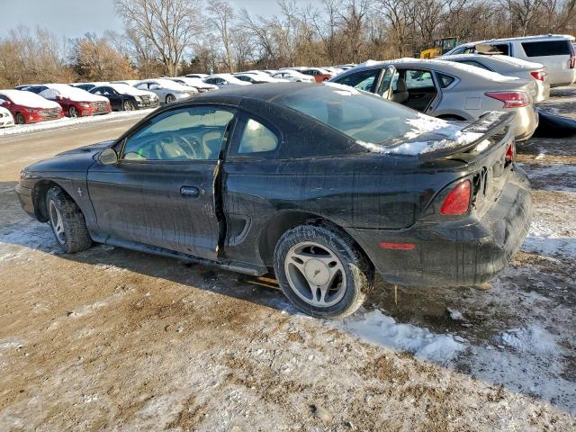 Ford Mustang Image 8