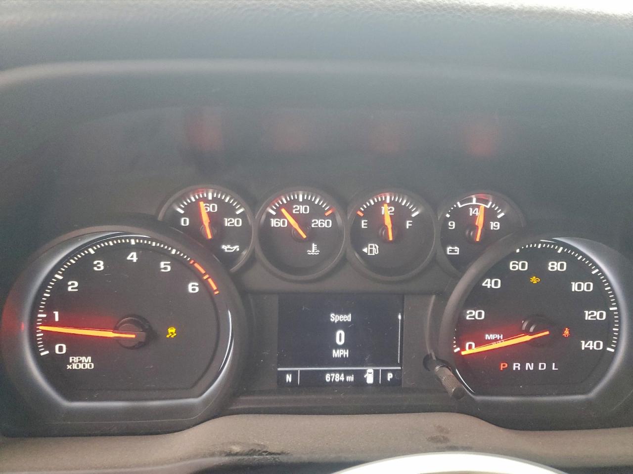 Chevrolet Silverado C3500 Image 7