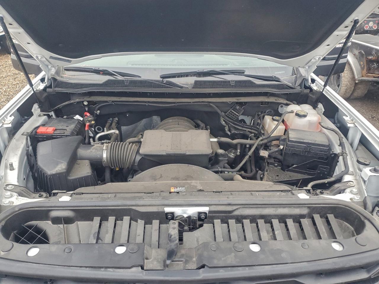 Chevrolet Silverado C3500 Image 3